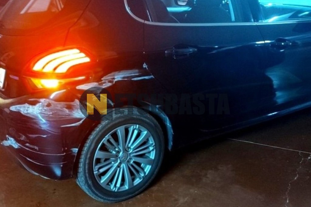 Peugeot 208 1.6 BlueHDi 2016