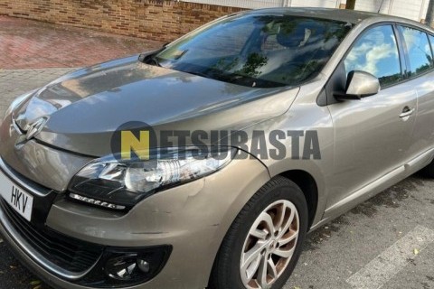 Renault Megane Sport Tourer E-TECH Híbrido enchufable 2022