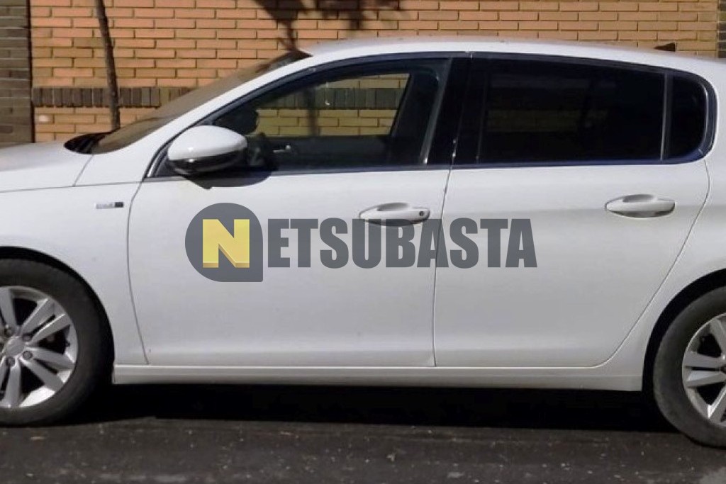 Peugeot 308 1.2 PureTech 2015