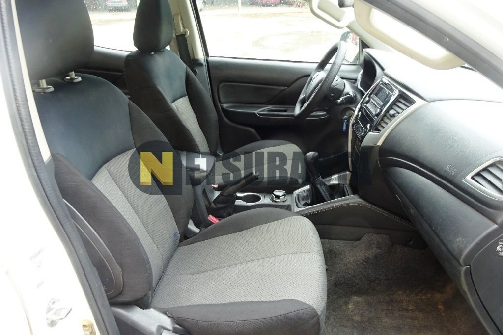 Mitsubishi L200 Doble Cabina 220 DI-D M-Pro 2020