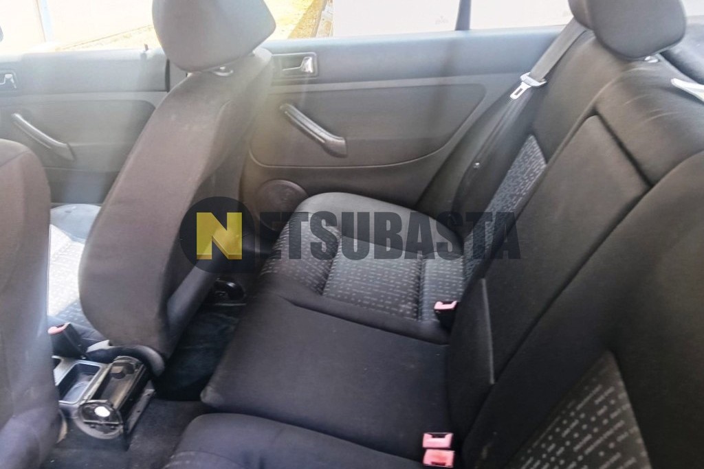 Volkswagen Golf 1.6 2001