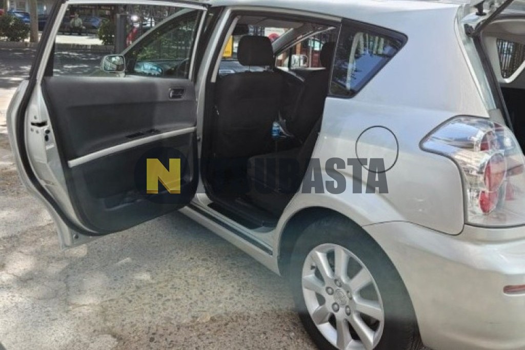 Toyota Corolla Verso 2.0 D4D 2005