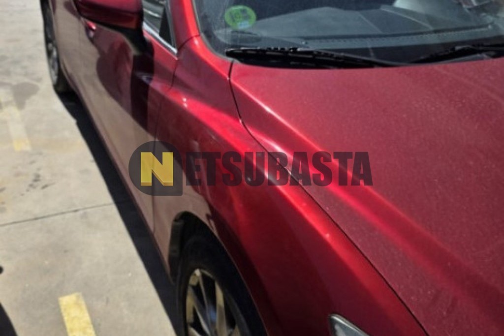 Mazda Mazda6 Wagon SKYACTIV-D 2.2 2014