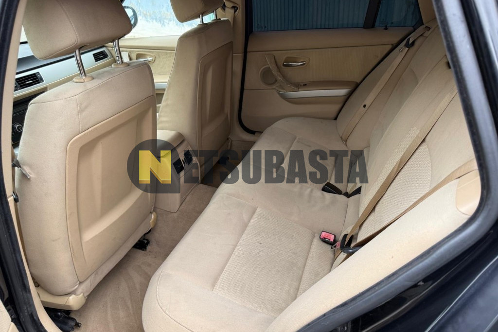 Bmw 318i Touring 2009