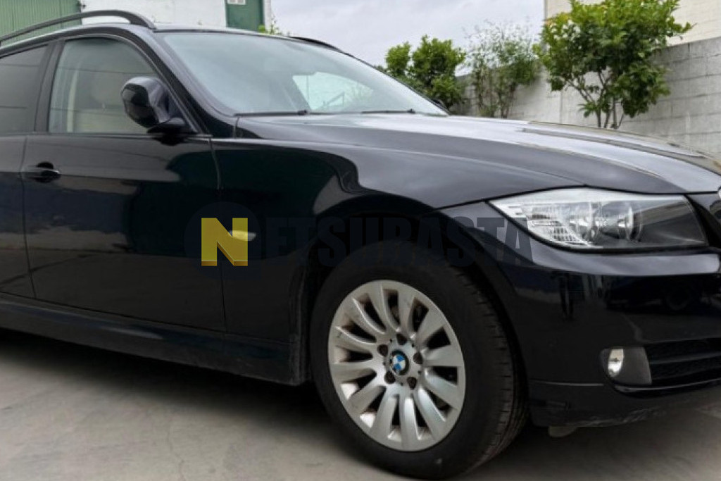Bmw 318i Touring 2009