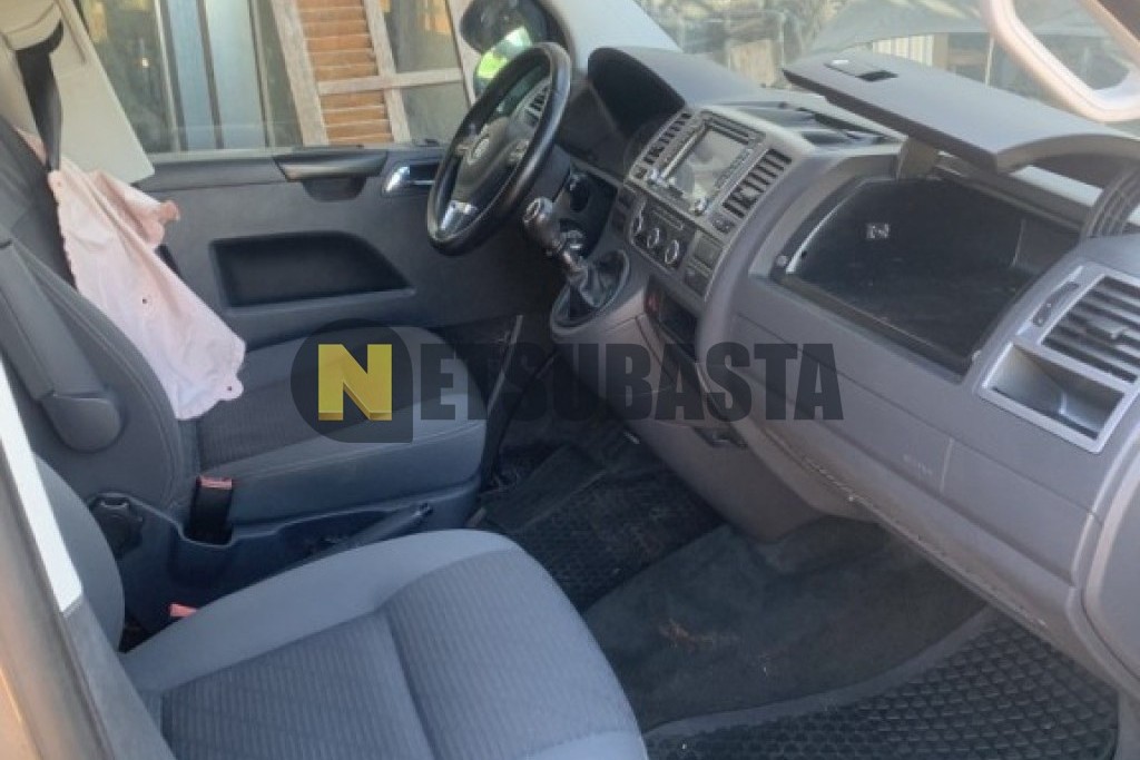 Volkswagen Multivan 2.0 TDI 2012