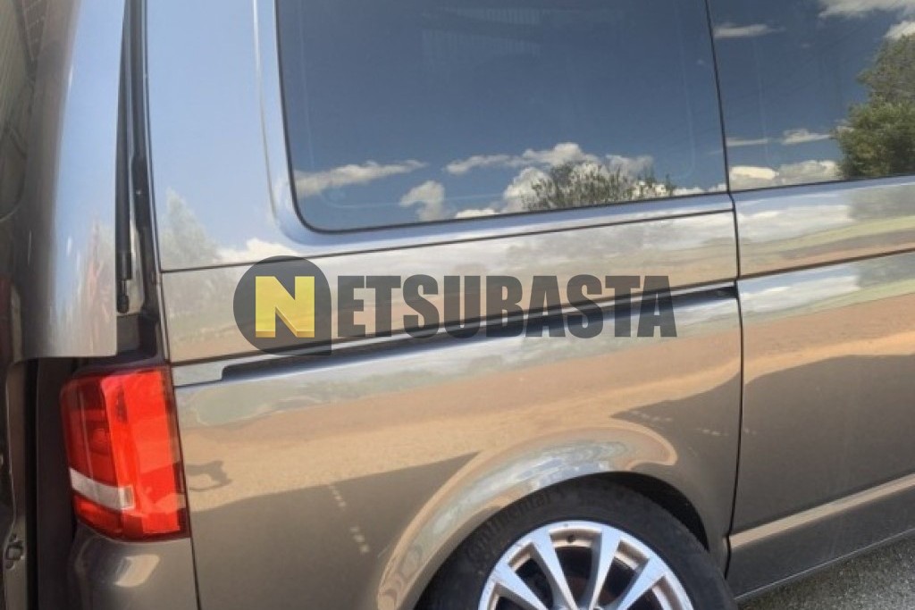 Volkswagen Multivan 2.0 2012