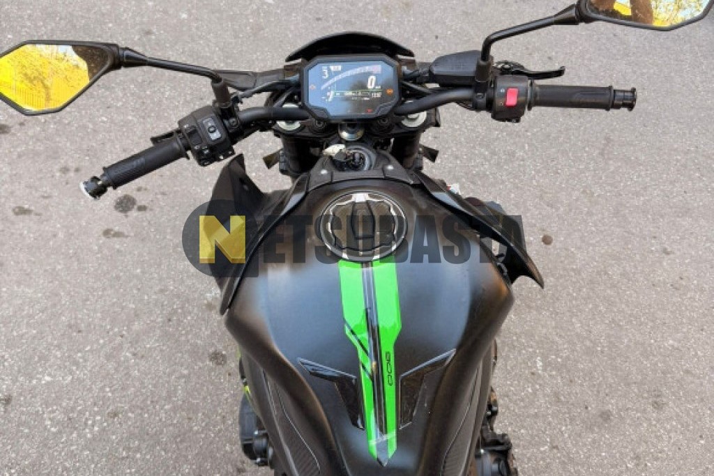Kawasaki Z 900 2022