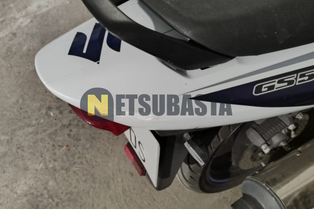Suzuki GS 500F 2006