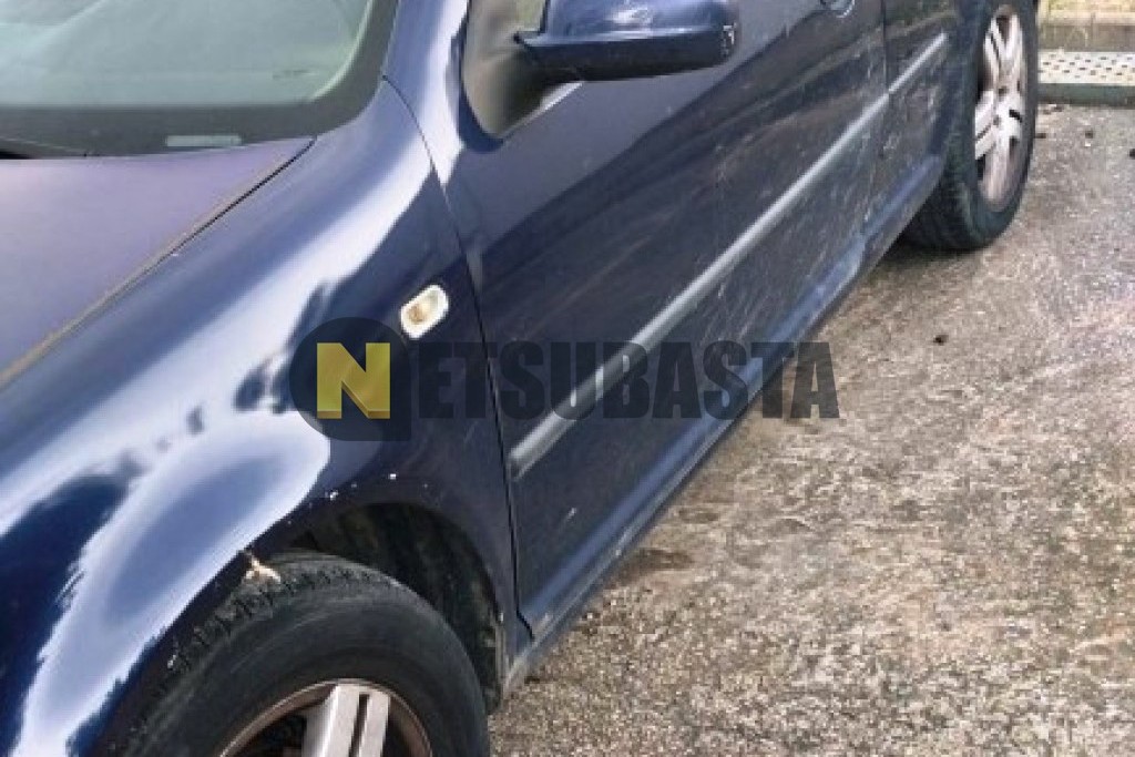 Volkswagen Golf 1.6 2001