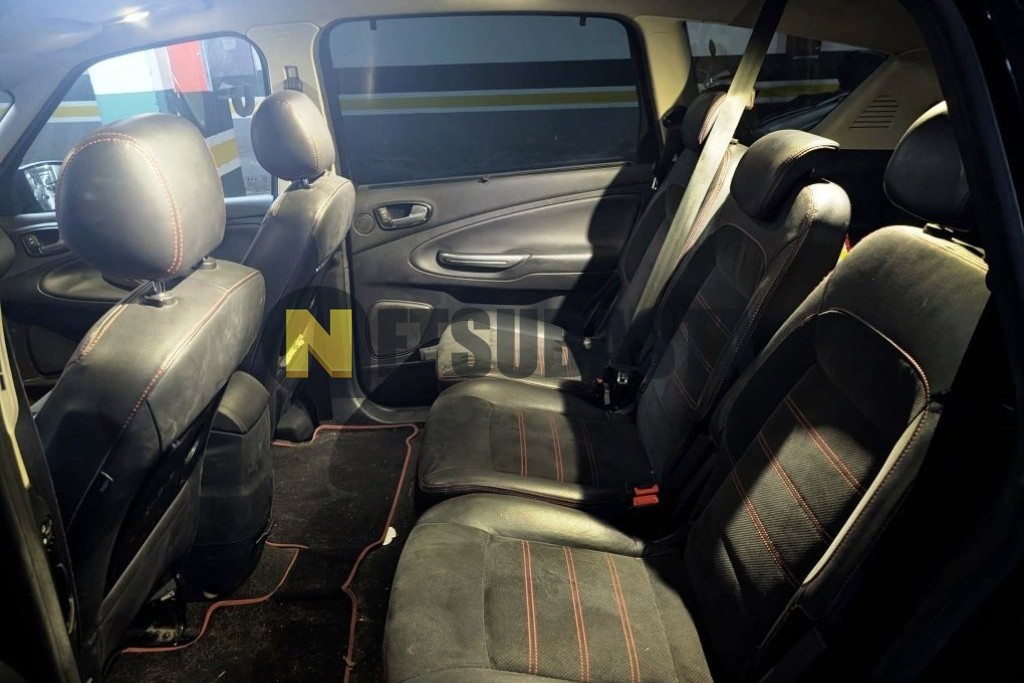 Ford S-MAX 2.0 TDCi PowerShift 2012