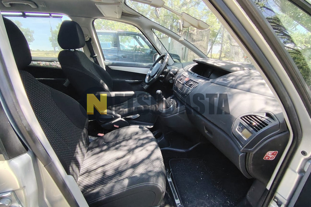 Citroën Grand C4 Picasso 1.6 HDi 2012