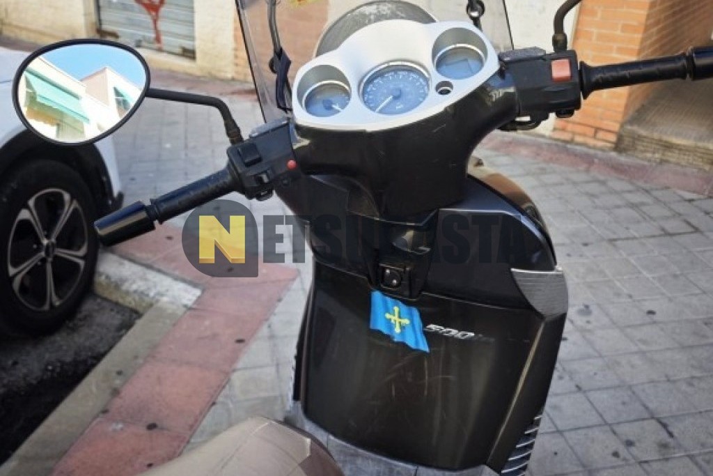 Aprilia Scarabeo 500 ie 2006