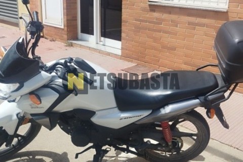 Yamaha XVS 1100 Drag Star 2005