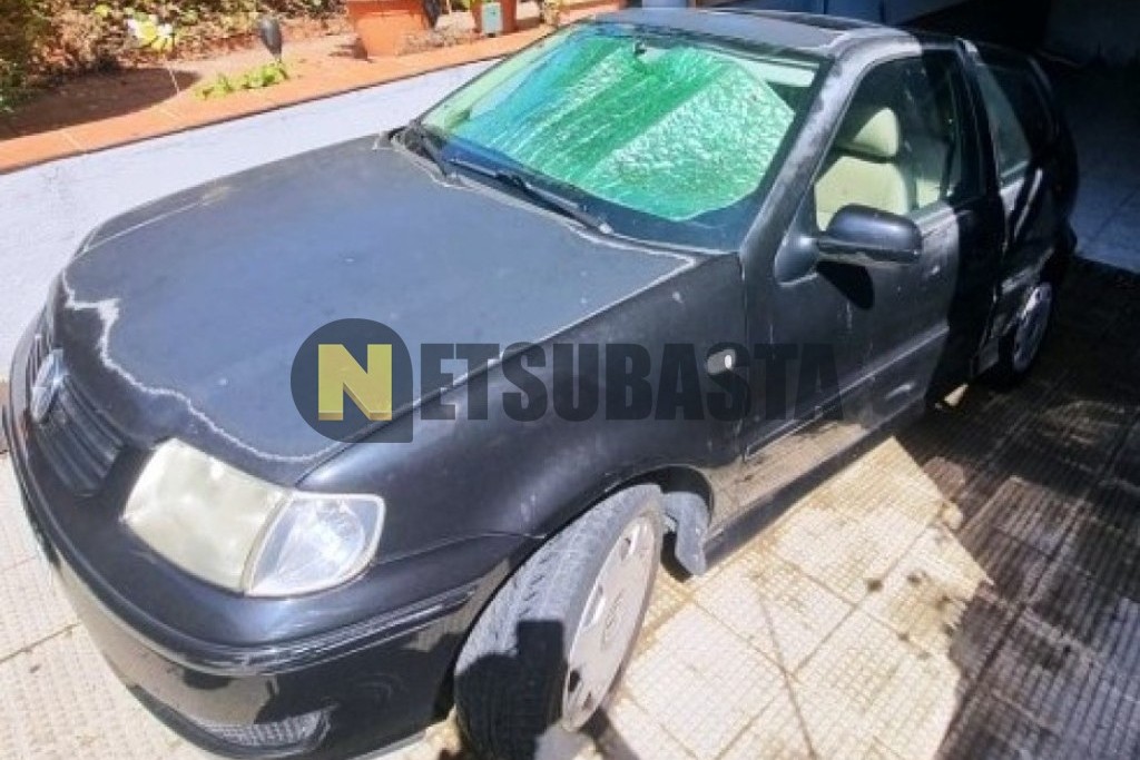 Volkswagen Polo 1.4 Aut. 2001