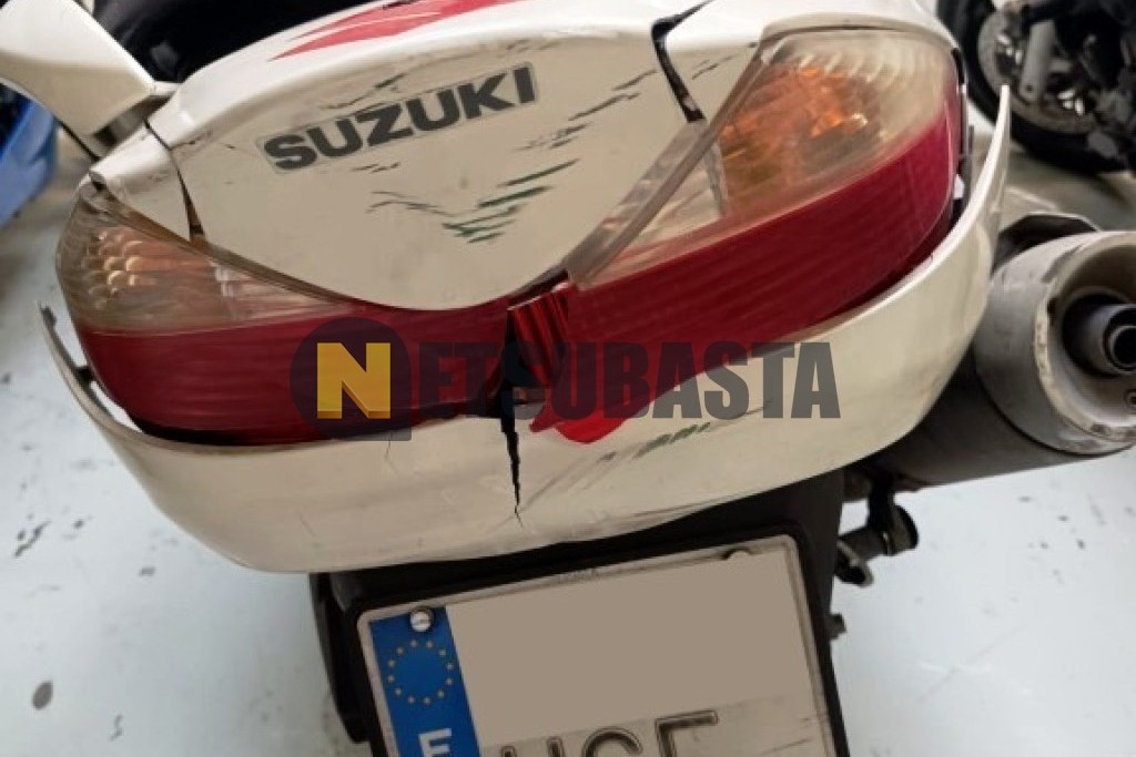 Suzuki Burgman 200 2011