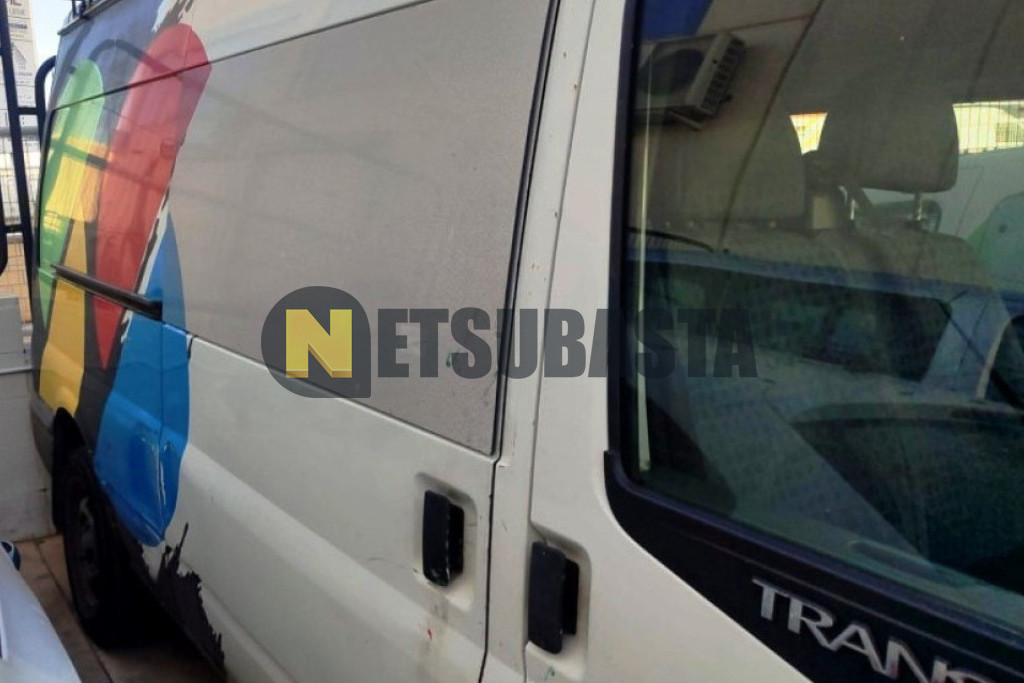 Ford Transit 2.4 TDCi 2011