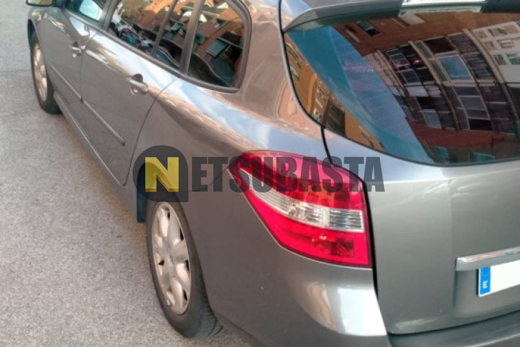 Renault Laguna Grand Tour 2.0 dCi 2009