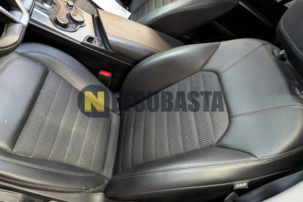 Alfa Romeo Stelvio 2.2 Diesel AT8 Q4 2019