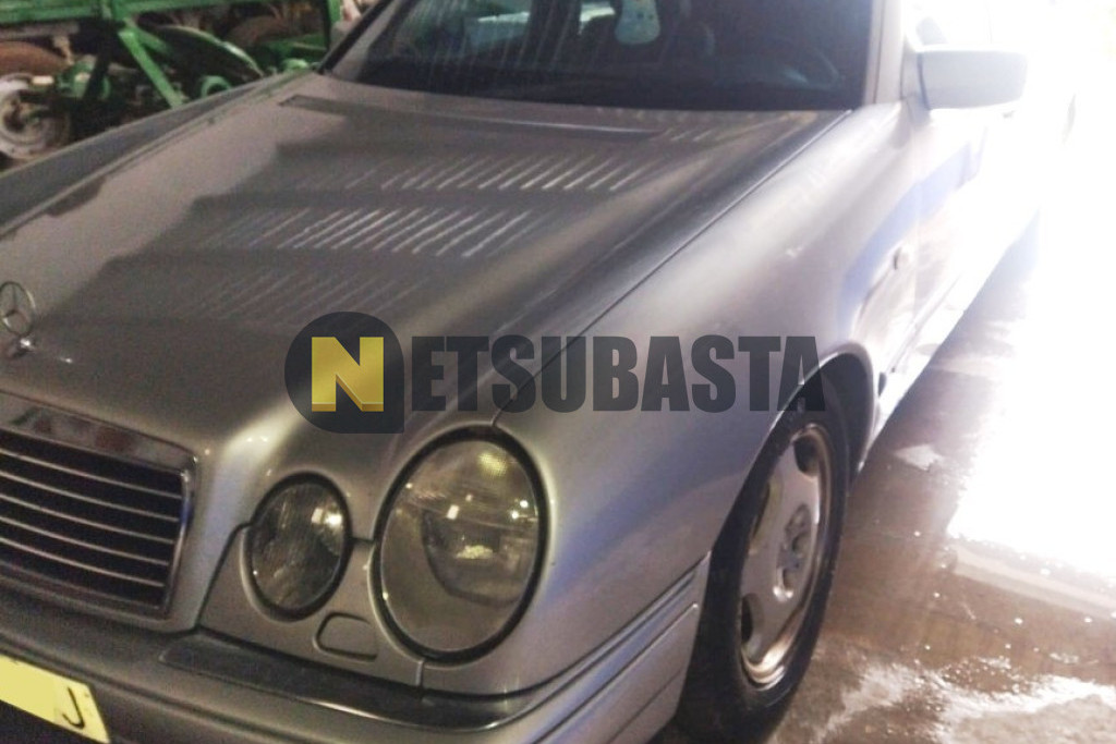 Mercedes-Benz E 300 TD Aut. 1998