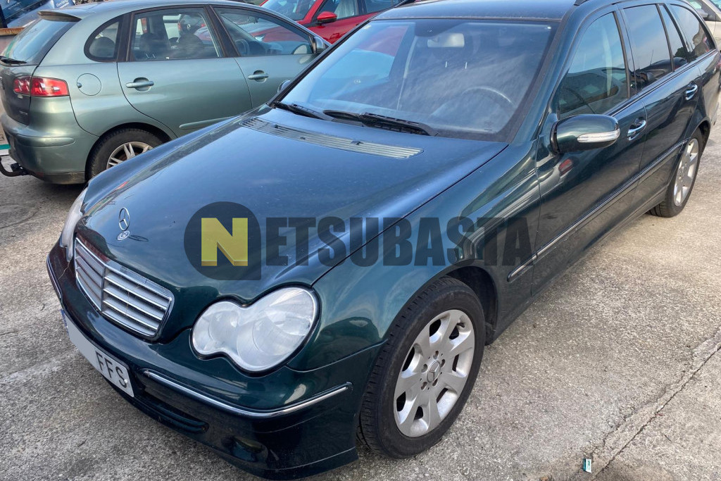 Mercedes-Benz C 220 CDI Familiar Aut. 2006