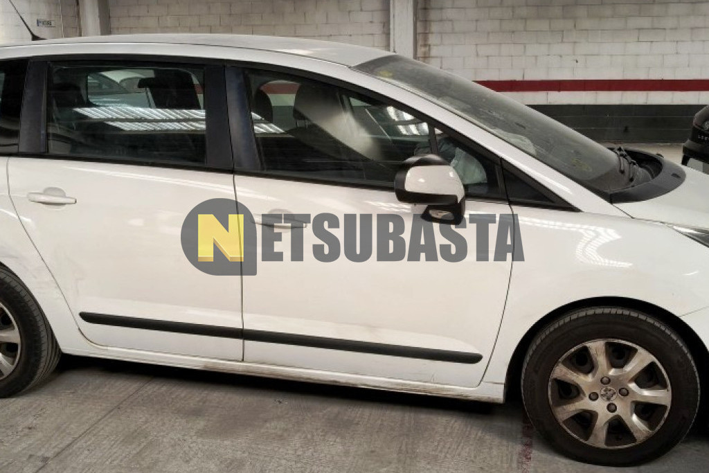 Peugeot 5008 1.6 HDi 2012