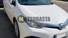 Toyota Auris Touring Sport 1.8 140H e-CVT 2015