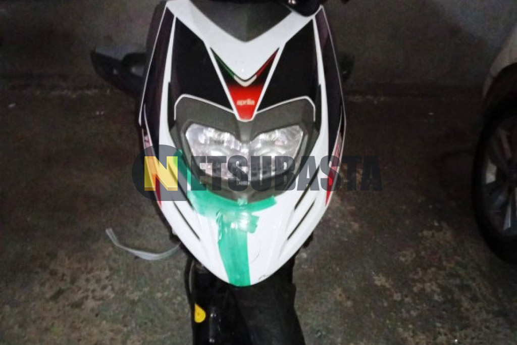 Aprilia SR 125 Motard 2014