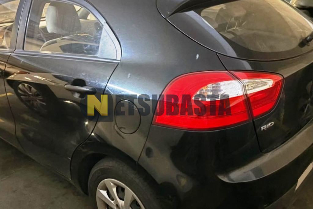 Kia Rio 1.2 CVVT 2013