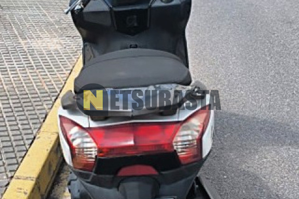 Kymco Super Dink 125i 2015