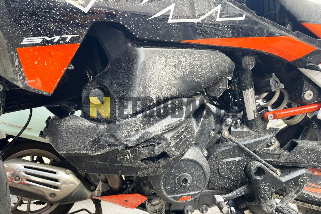 KTM 890 SMT 2024