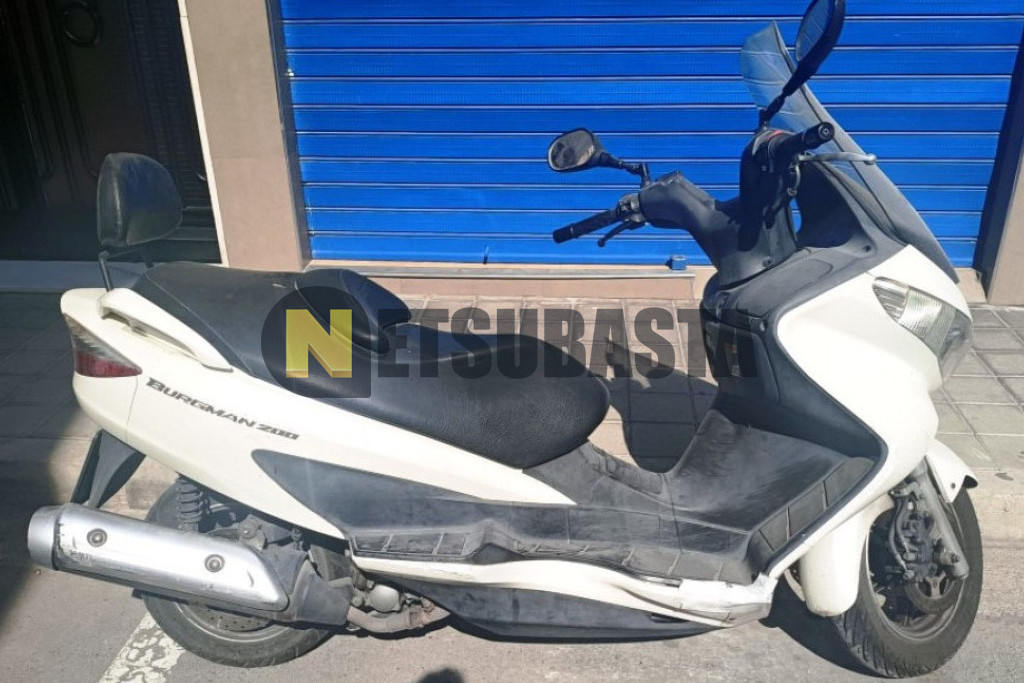Suzuki Burgman 200 2013