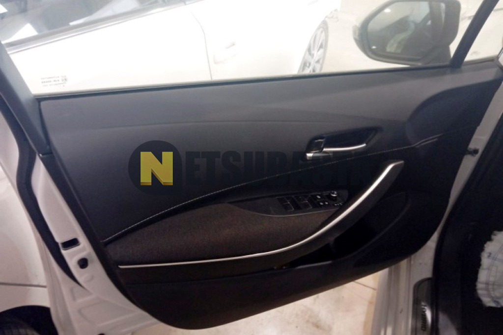 Toyota Corolla Touring Sports 140H 2025