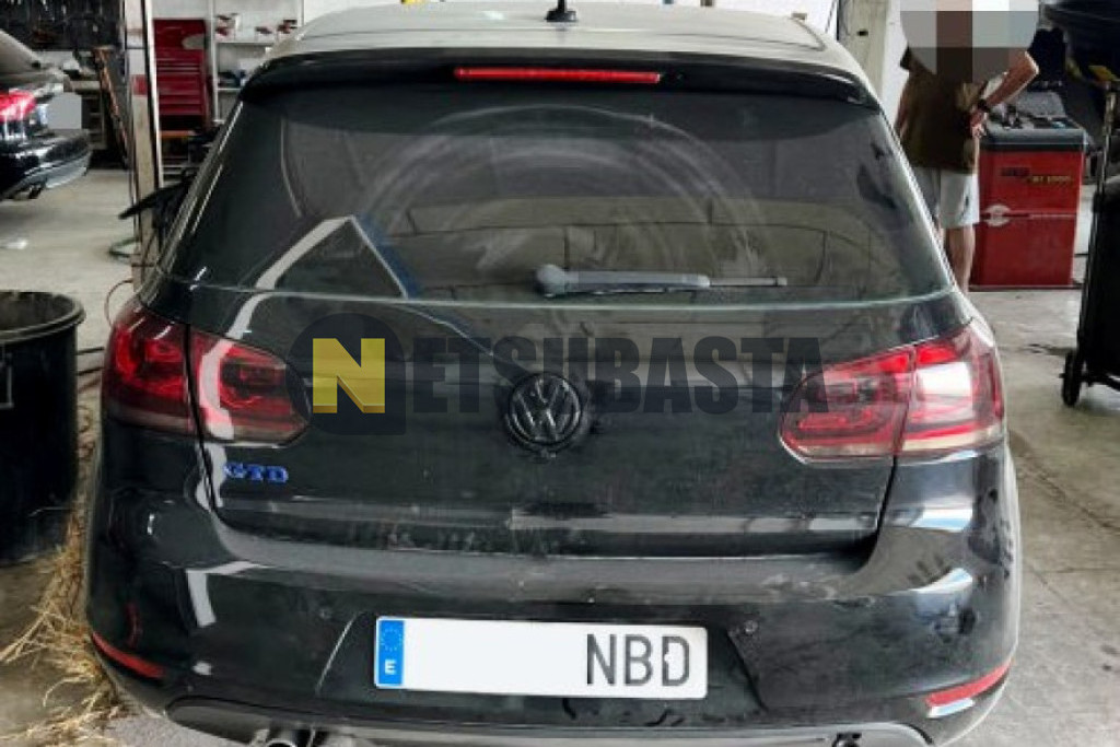 Volkswagen Golf GTD 2.0 TDI DSG 2013