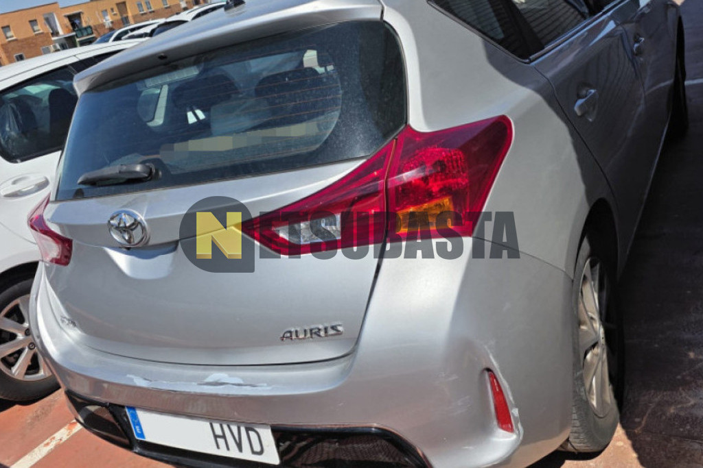 Toyota Auris 130 2013