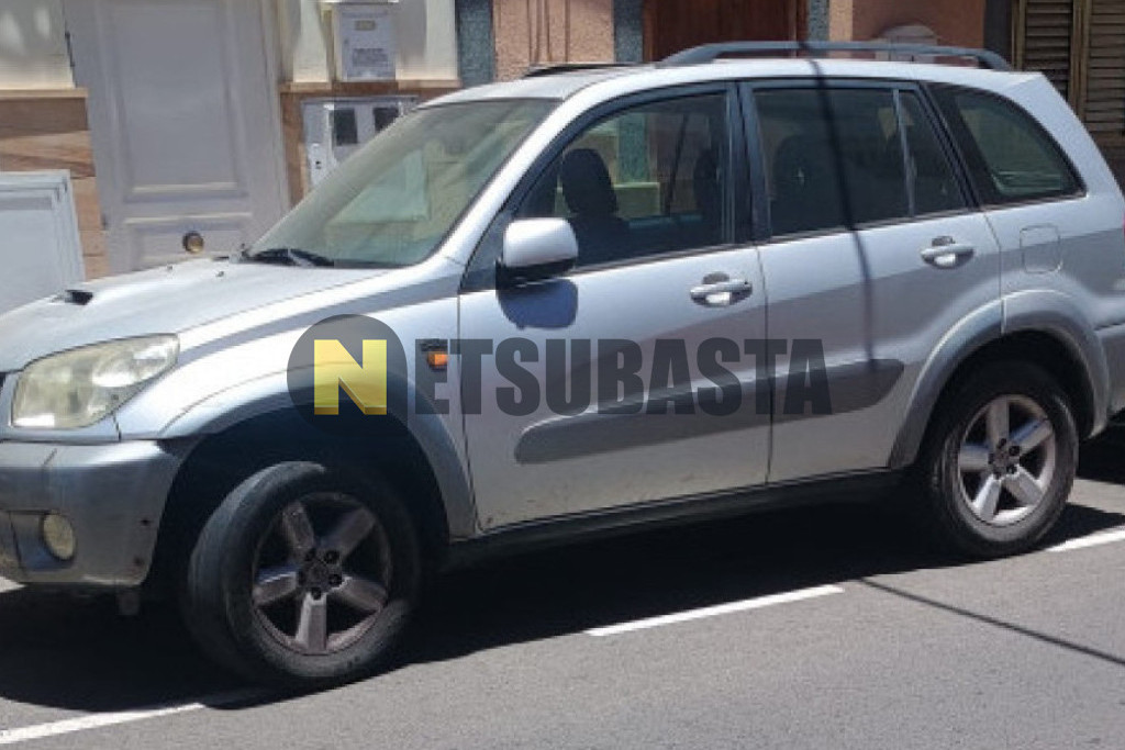 Toyota RAV4 2.0 D4D 2004