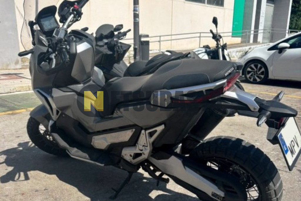 Honda X-ADV 750 2019