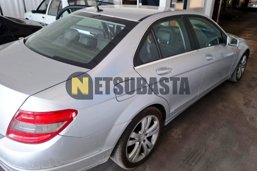Mercedes-Benz C 200 CDI BlueEFFICIENCY 2011