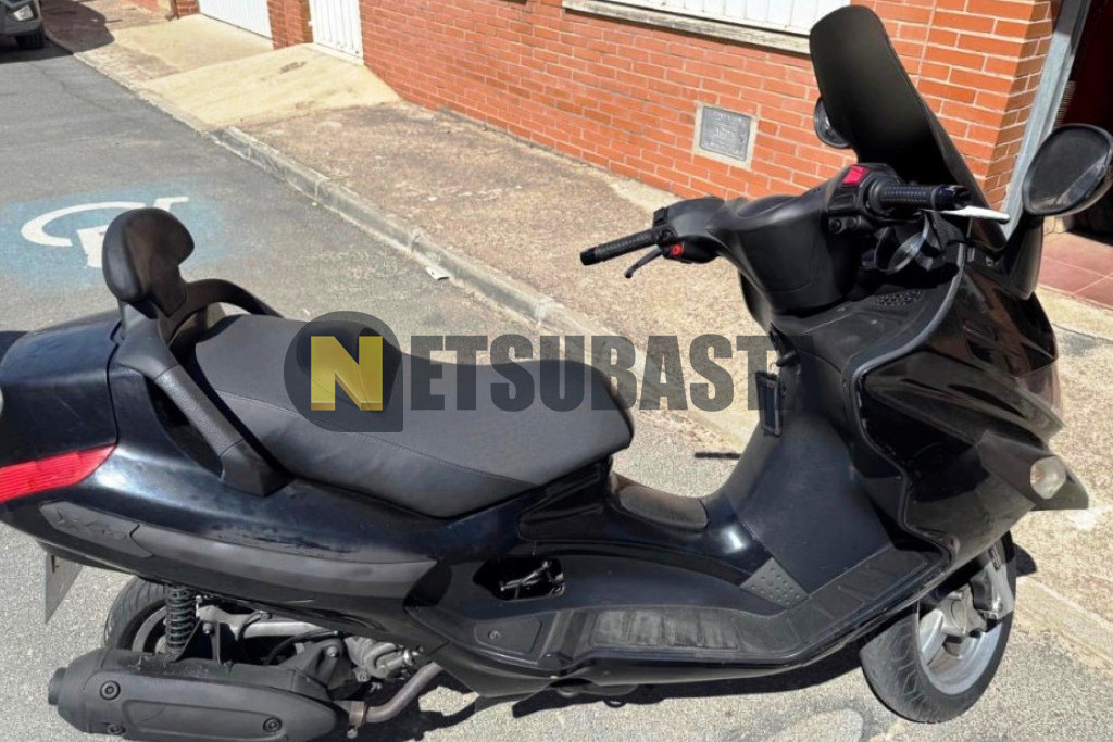 Piaggio X EVO 125 2007