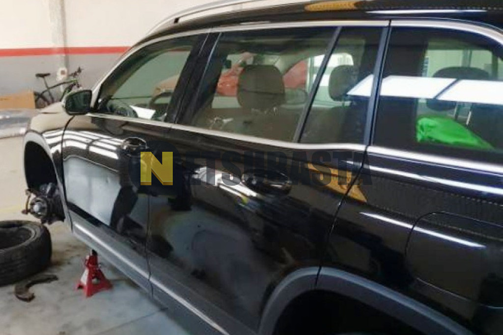 Mercedes-Benz GLB 200 2024