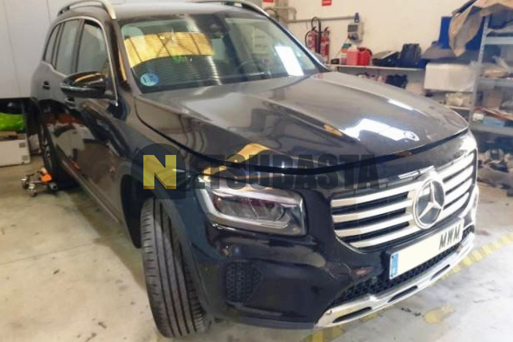 Mercedes-Benz GLB 200 2024