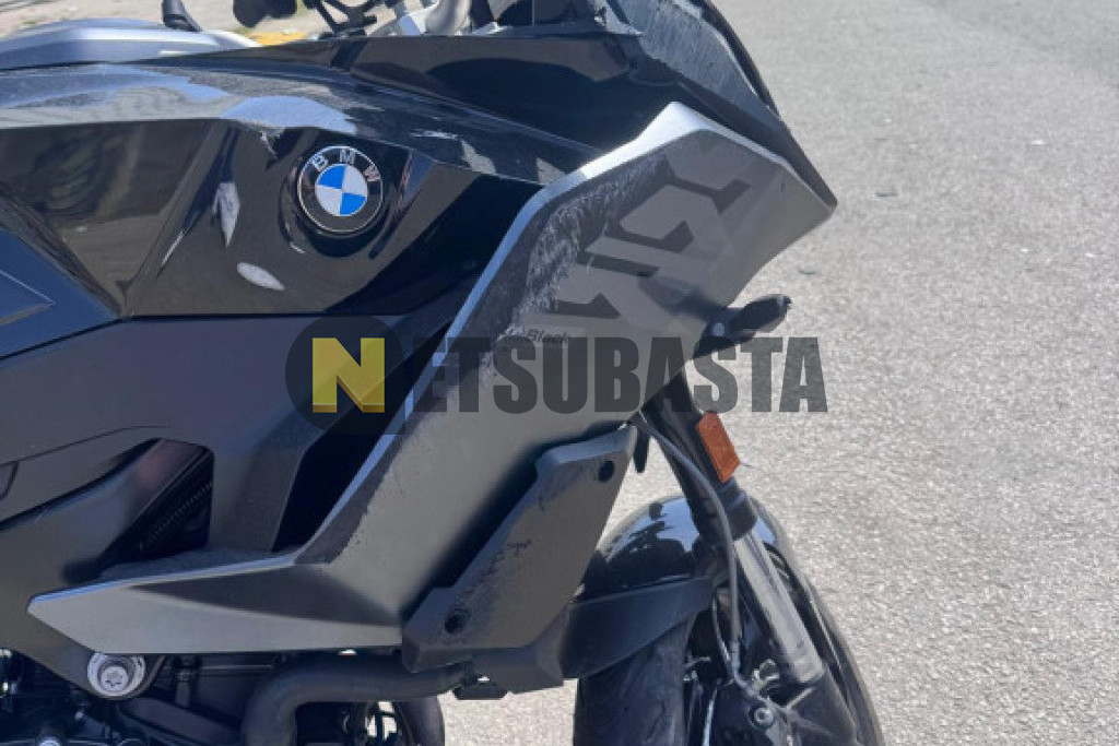 BMW F 900 XR 2025