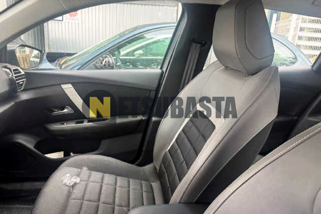 Citroën C4 1.2 Gasolina EAT8 2025