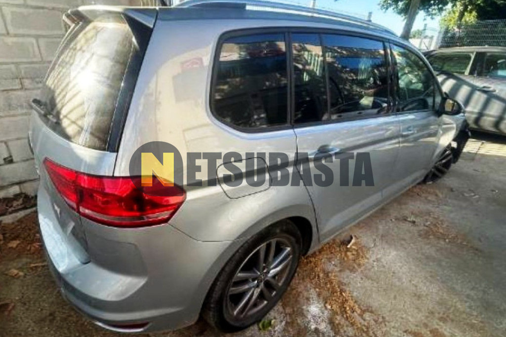 Volkswagen Touran 2.0 TDI DSG 7 vel. 2024