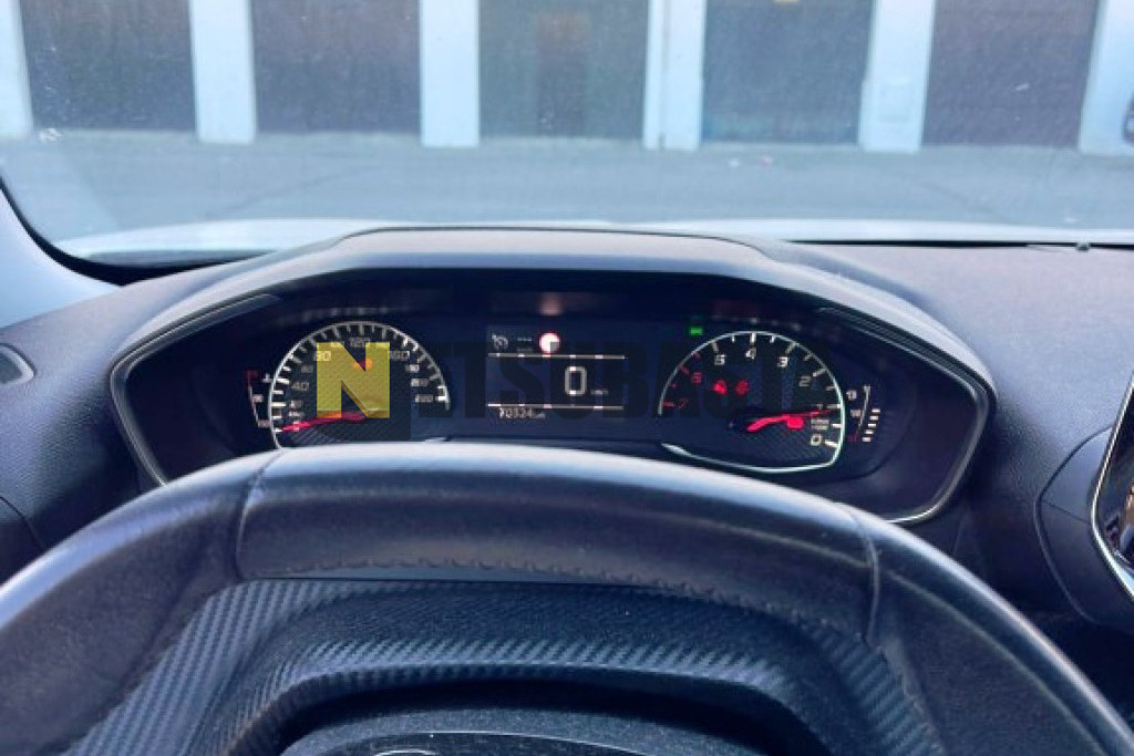 Peugeot 2008 1.2 Puretech 2020