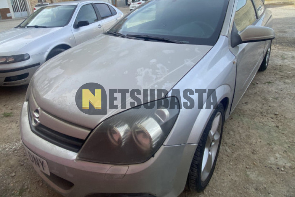 Opel Astra GTC 1.9 CDTi 2005