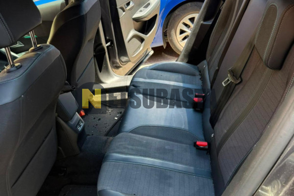 Peugeot 2008 1.2 PureTech 2023