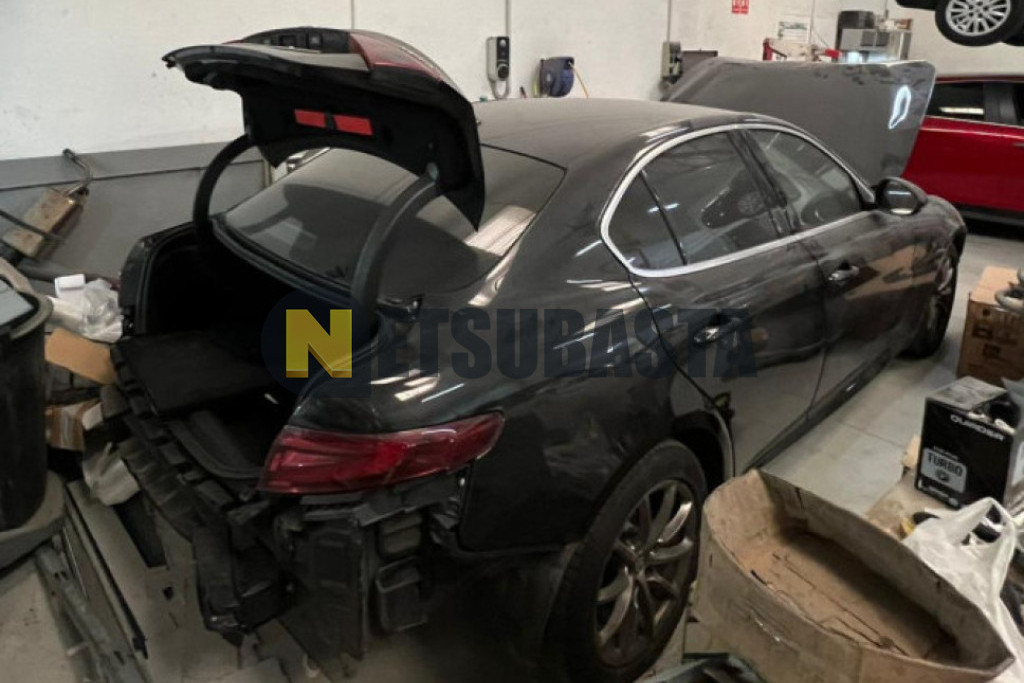 Alfa Romeo Giulia 2.2 Diesel Aut. 8 vel. 2017