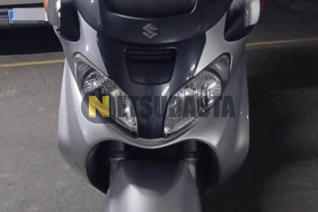 Suzuki Burgman 650 2004
