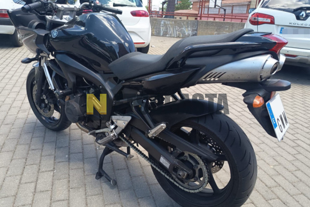 Yamaha FZ6 S S2 2010